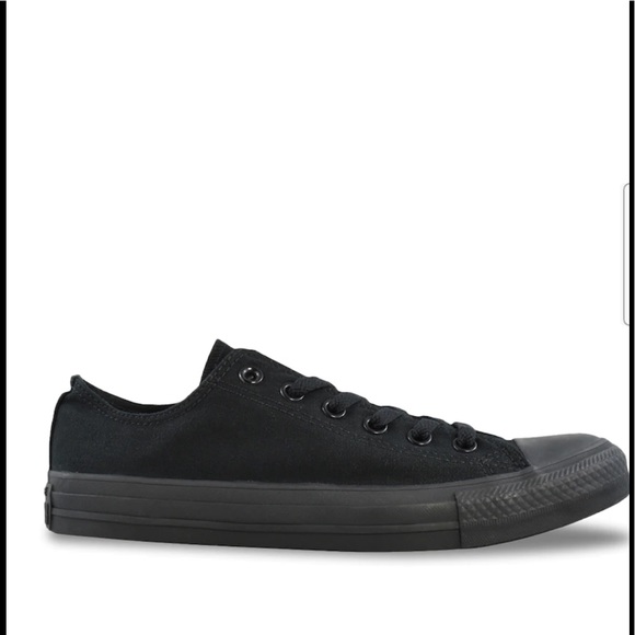 black converse size 6.5